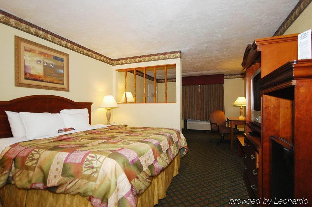Baymont By Wyndham Lake City Quarto foto